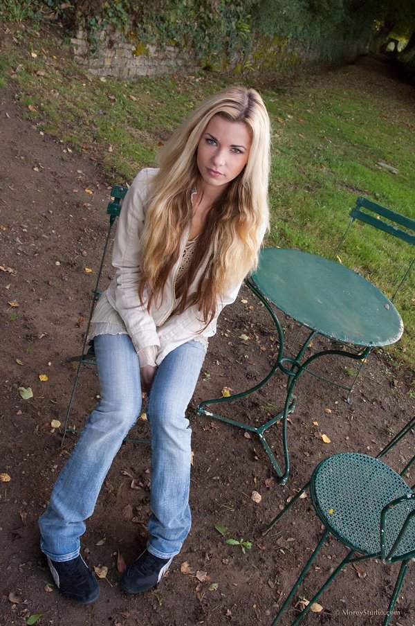 Нина, 49